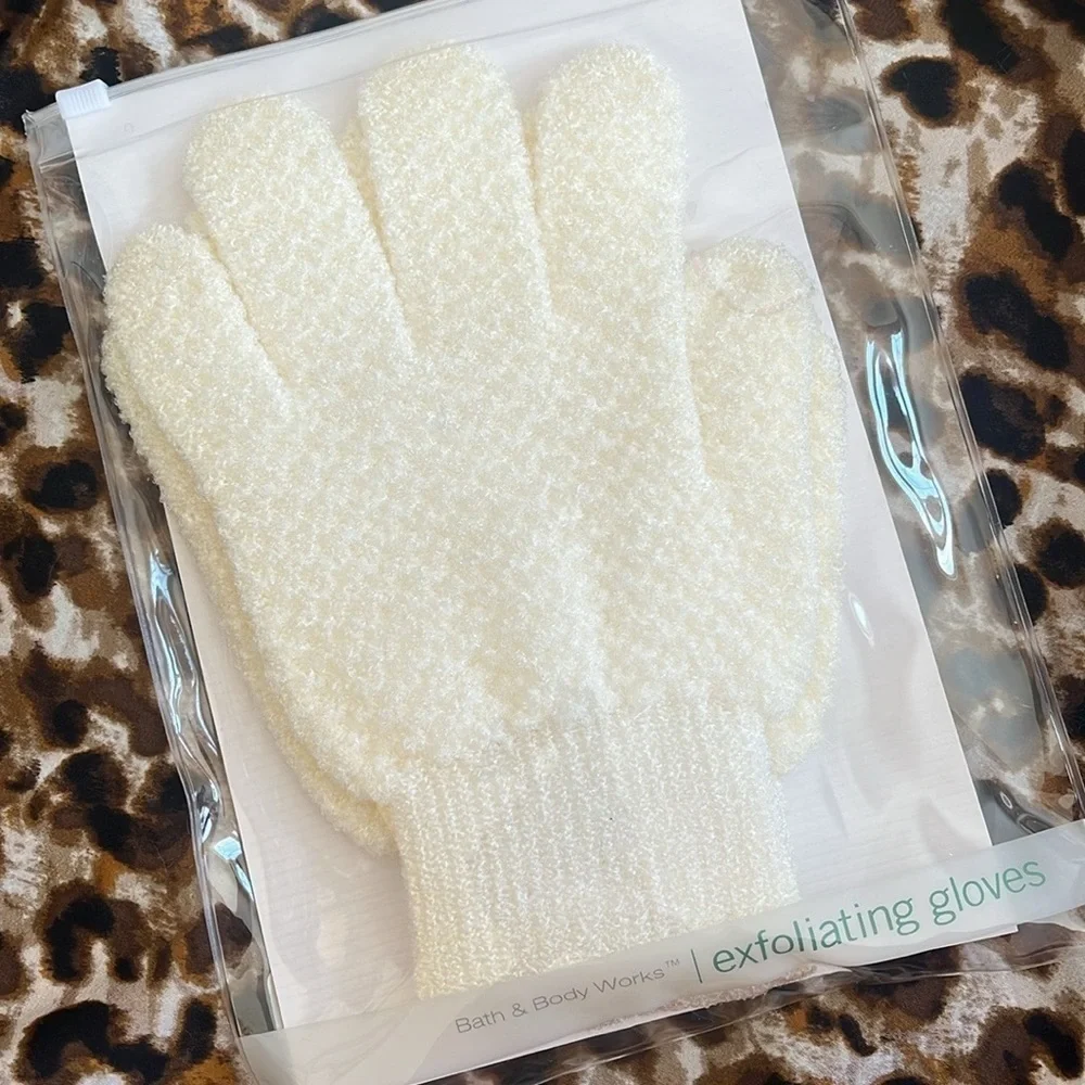 Brand New Bath & Body Works VINTAGE Exfoliating Nylon Bath Gloves Off White